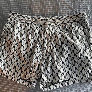 arc by Marc Jacobs swimsuit 100% nylon pockets on back with zipper size S